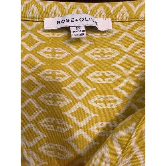 Rose + Olive Top Womens 2X Yellow Geometric Blouse V Neck Henley Prairie Boho - Picture 3 of 7